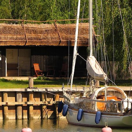 فيلا Peterzens Boathouse Laupunen المظهر الخارجي الصورة
