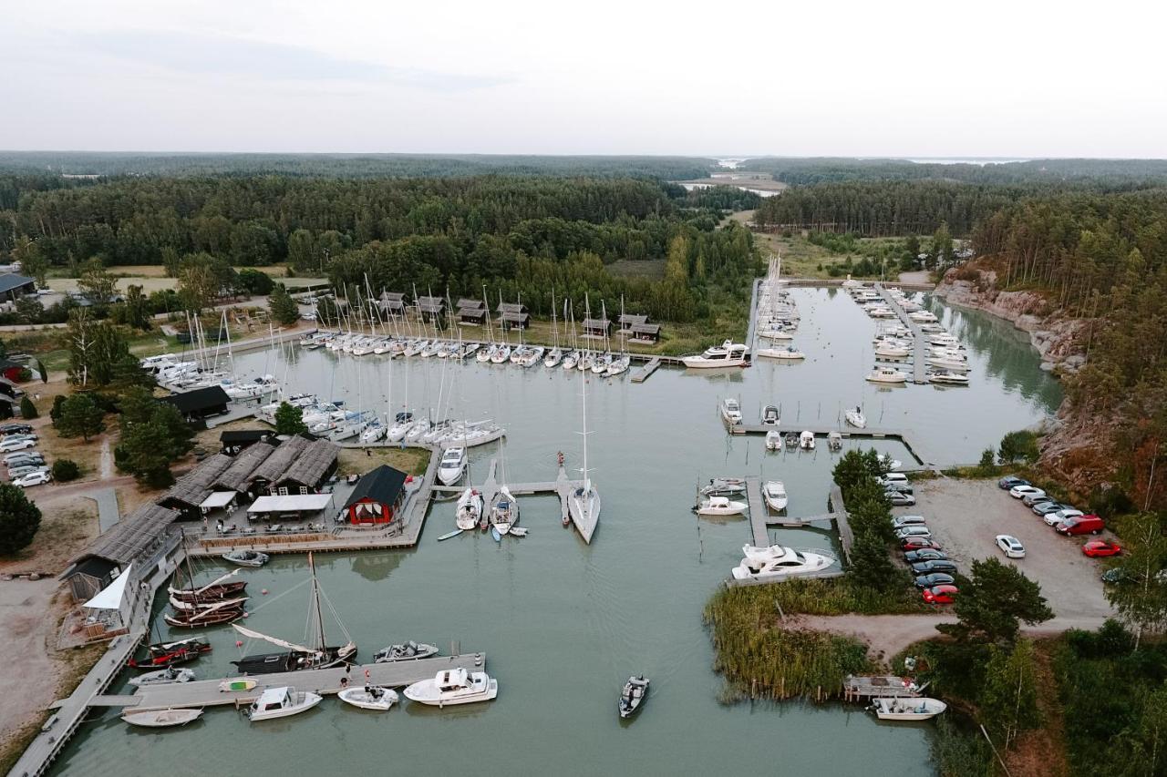 فيلا Peterzens Boathouse Laupunen المظهر الخارجي الصورة