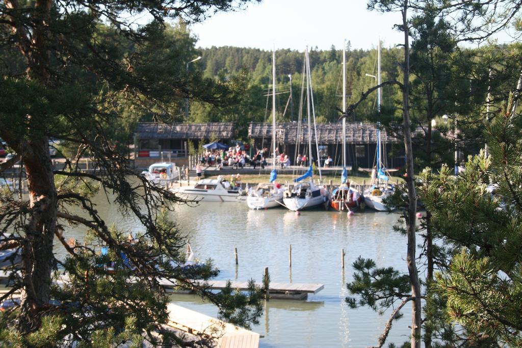 فيلا Peterzens Boathouse Laupunen المظهر الخارجي الصورة